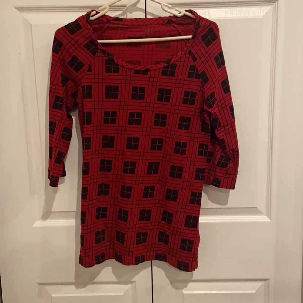 Women’s Mod 3/4 Sleeve Top